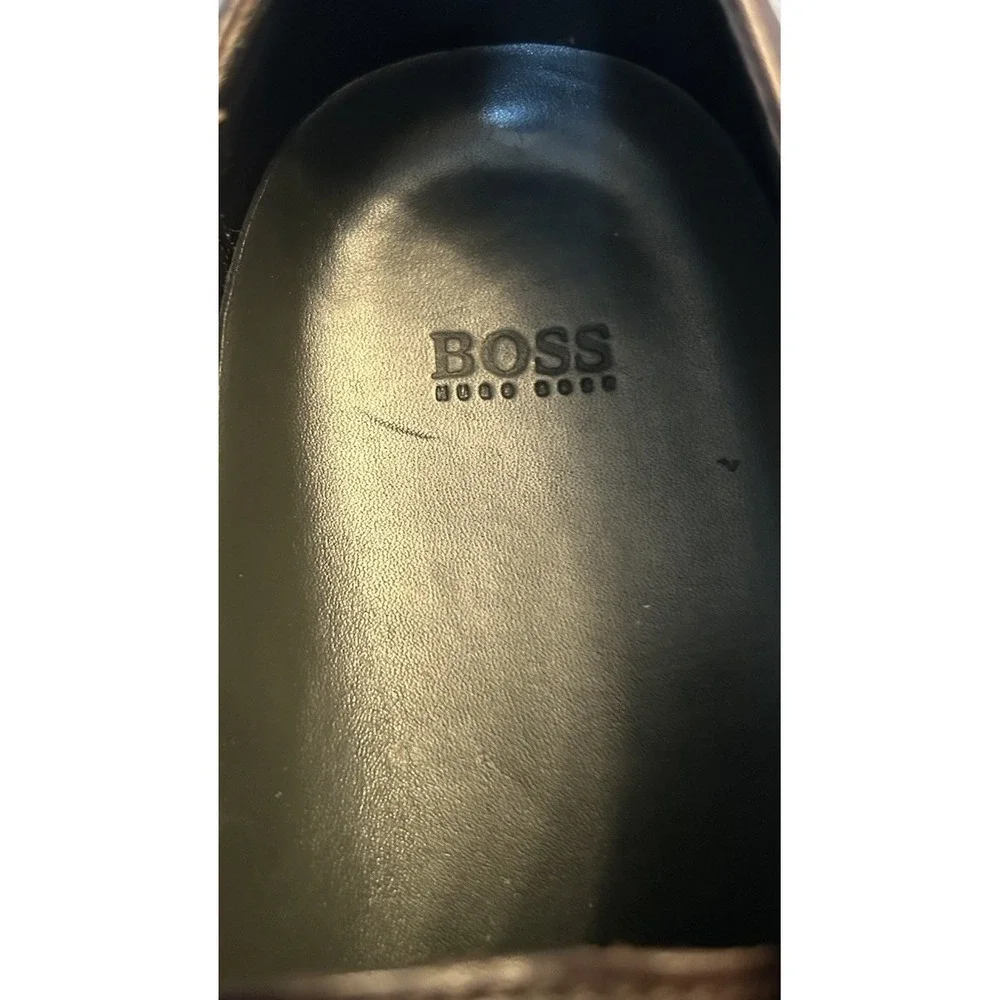 HUGO BOSS Brown dress leather shoes mens size 9